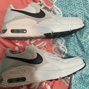 Nike Air Max Women Sneakers